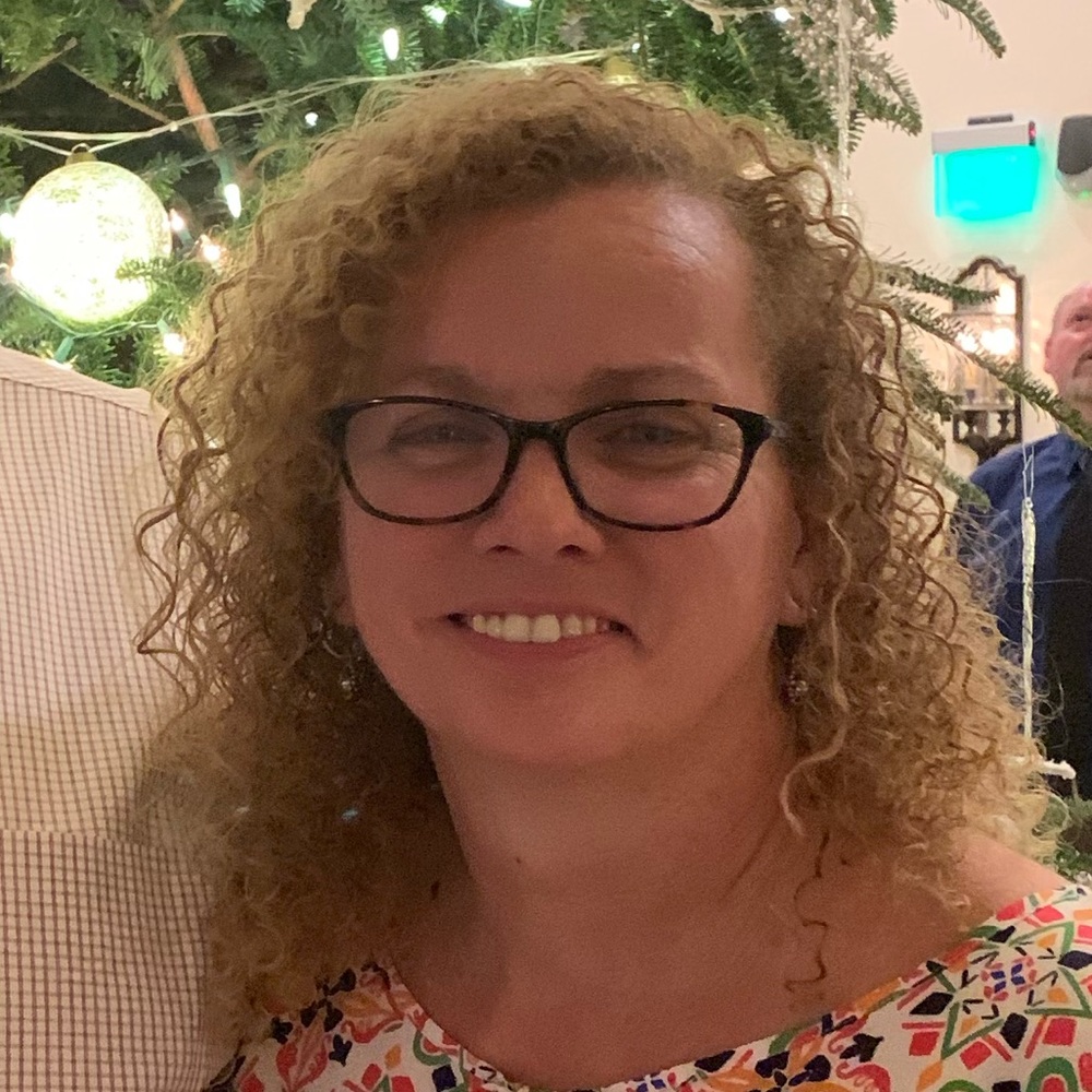 Meet your Posher, Darcia